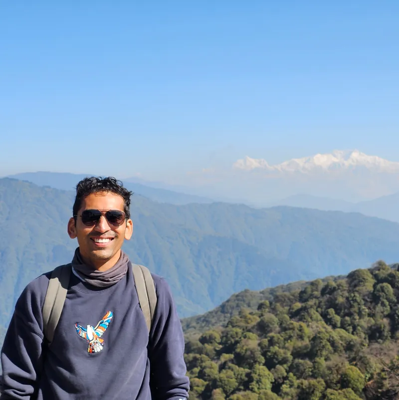 Devang Mundhra